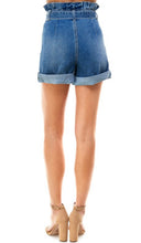 Cargar imagen en el visor de la galería, High Waist Belted Shorts