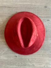 Cargar imagen en el visor de la galería, Sombrero Explorer Gamuza